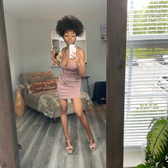 Pale Nude Pink Backless Lace MIDI Dress - Picture 2 of 16